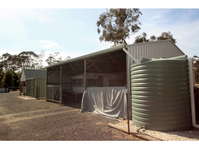 15 Mole Road, Maryborough VIC 3465