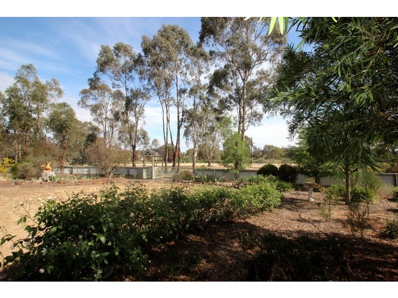 15 Mole Road, Maryborough VIC 3465