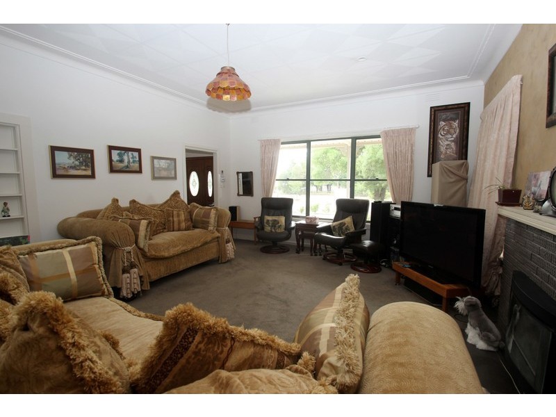 43 Park Road, Maryborough VIC 3465