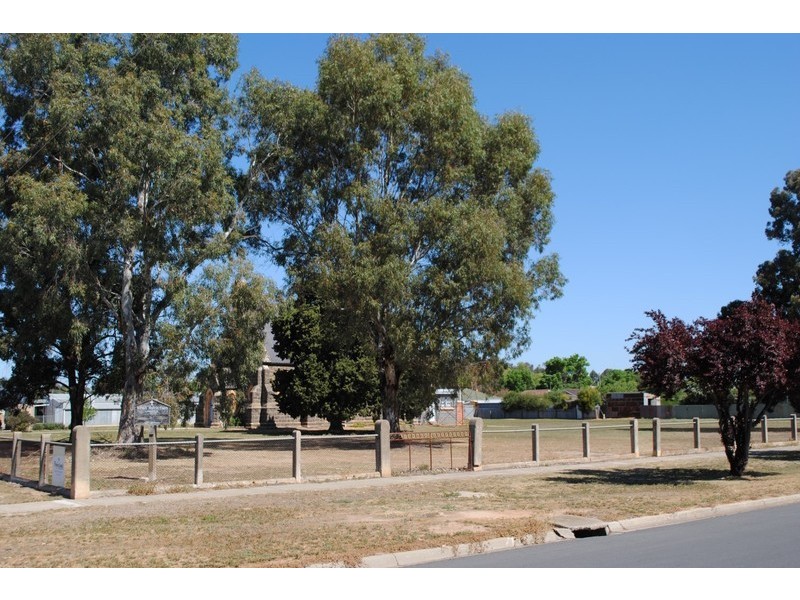 Lot lot, 2/3 Urquhart Street, Carisbrook VIC 3464