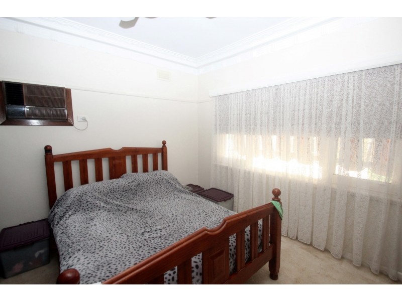 12 Laidlaw Street, Maryborough VIC 3465