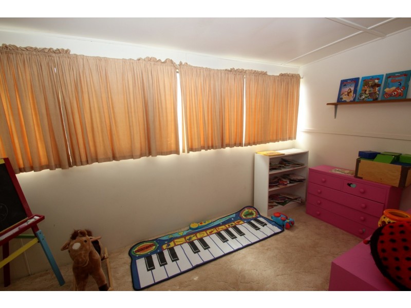 12 Laidlaw Street, Maryborough VIC 3465