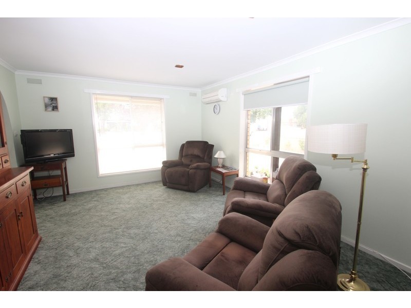 39 Green Street, Carisbrook VIC 3464