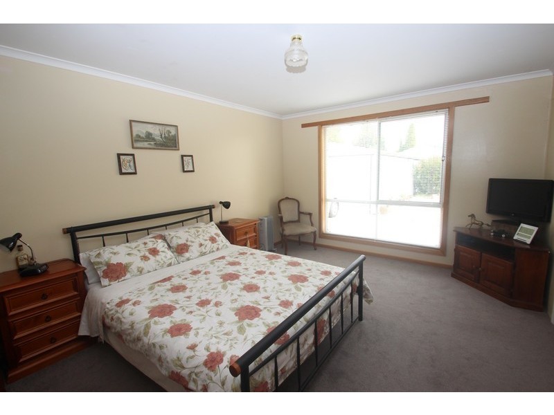 39 Green Street, Carisbrook VIC 3464