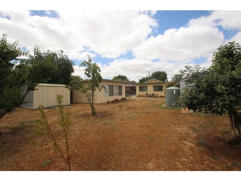 39 Green Street, Carisbrook VIC 3464