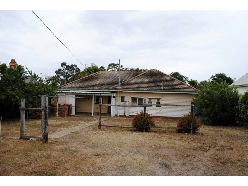 31 Park Road, Maryborough VIC 3465