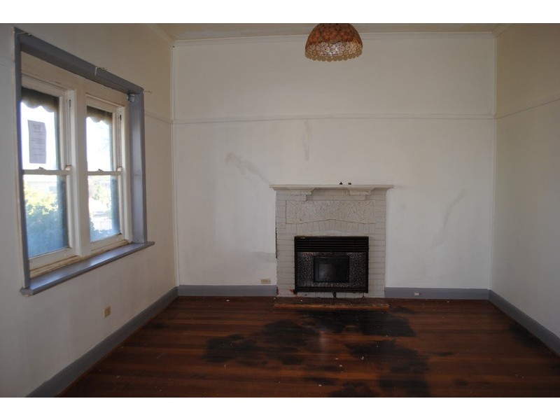 4 Burns Street, Maryborough VIC 3465