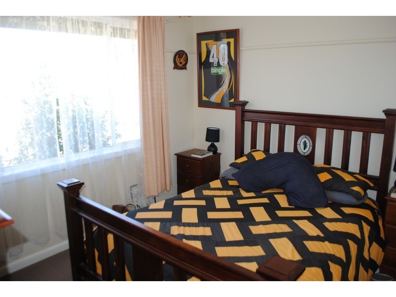 21 McNeil Street, Carisbrook VIC 3464