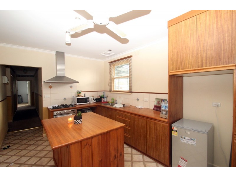 7 Elgin Road, Maryborough VIC 3465