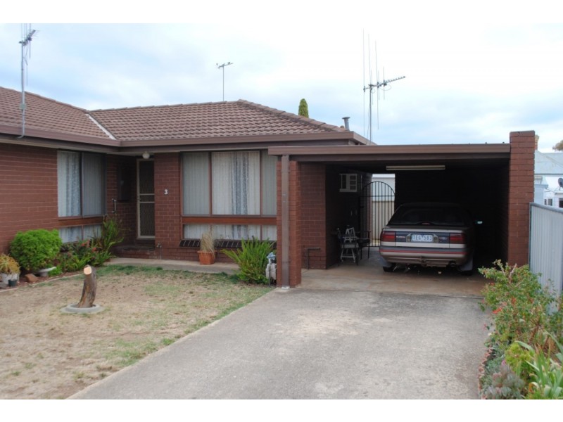 3/27 Victoria Street, Maryborough VIC 3465