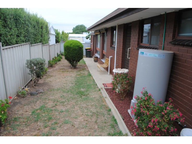 3/27 Victoria Street, Maryborough VIC 3465