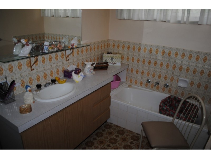 3/27 Victoria Street, Maryborough VIC 3465