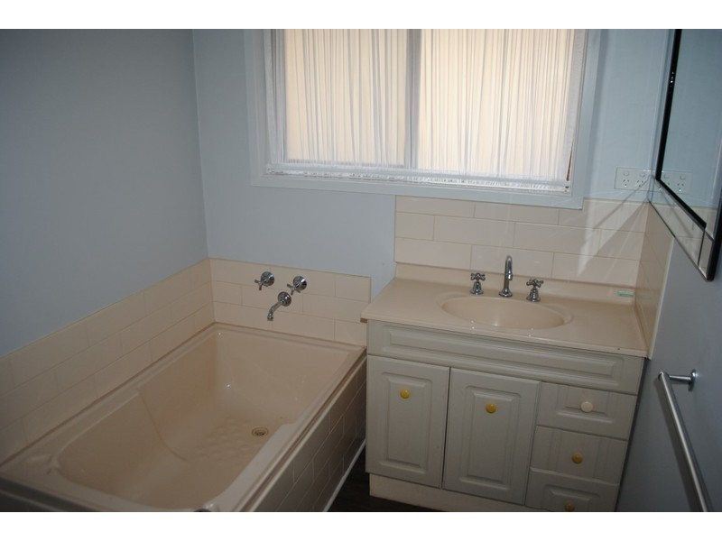 3 Ghost Gums Boulevard, Maryborough VIC 3465