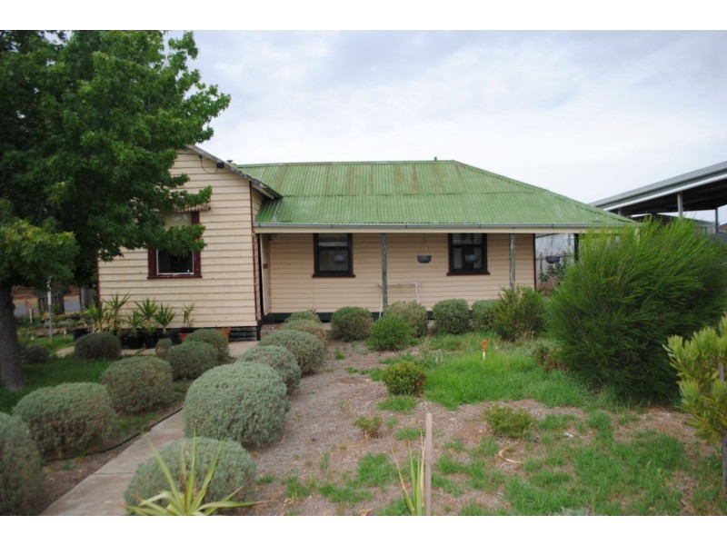 11 Mariners Reef Road, Maryborough VIC 3465