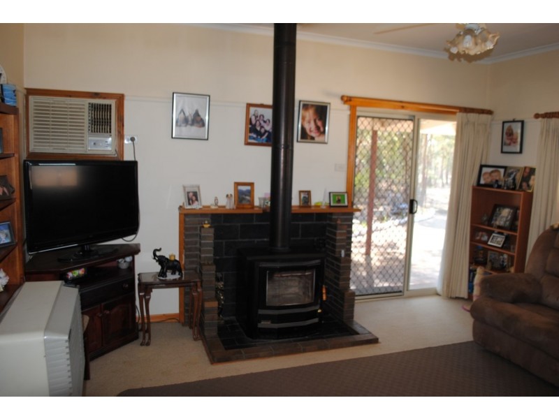 1875 Sunraysia Highway, Avoca VIC 3467