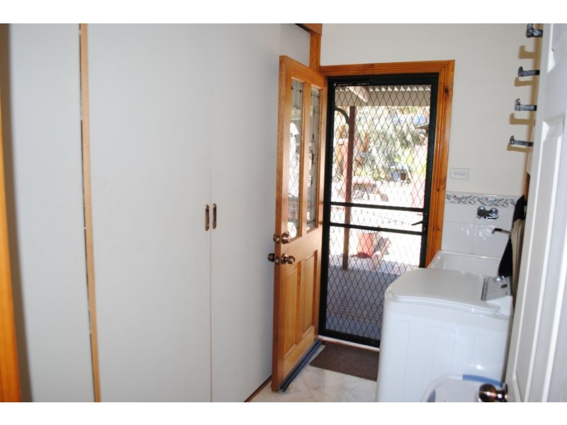 1875 Sunraysia Highway, Avoca VIC 3467