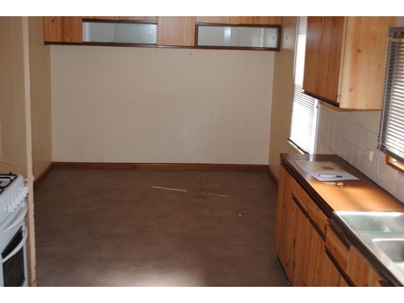 17 Higham Street, Maryborough VIC 3465