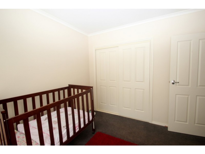 2/8 Backway Court, Maryborough VIC 3465