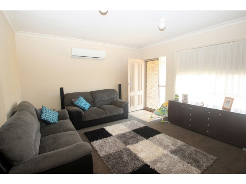 2/8 Backway Court, Maryborough VIC 3465