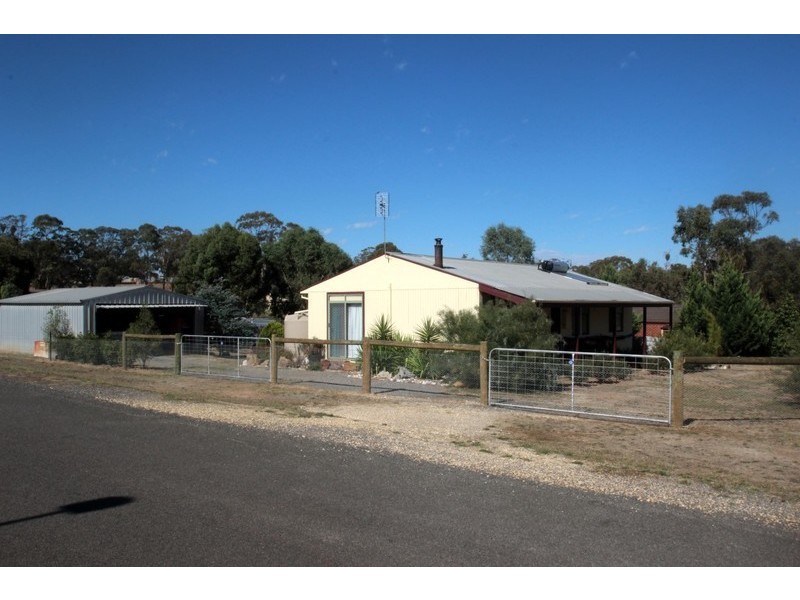 32  Monash Street, Newstead VIC 3462