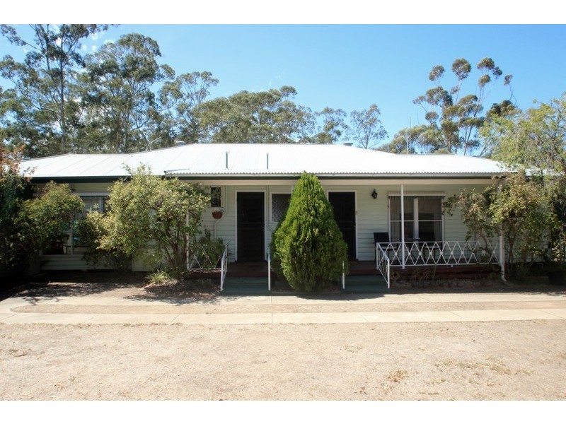 96  Field Street, Maryborough VIC 3465