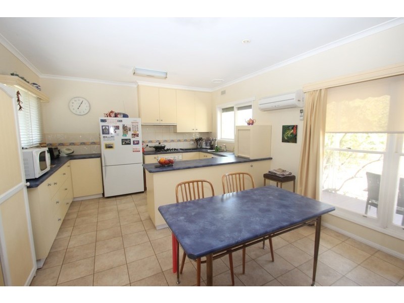 96  Field Street, Maryborough VIC 3465