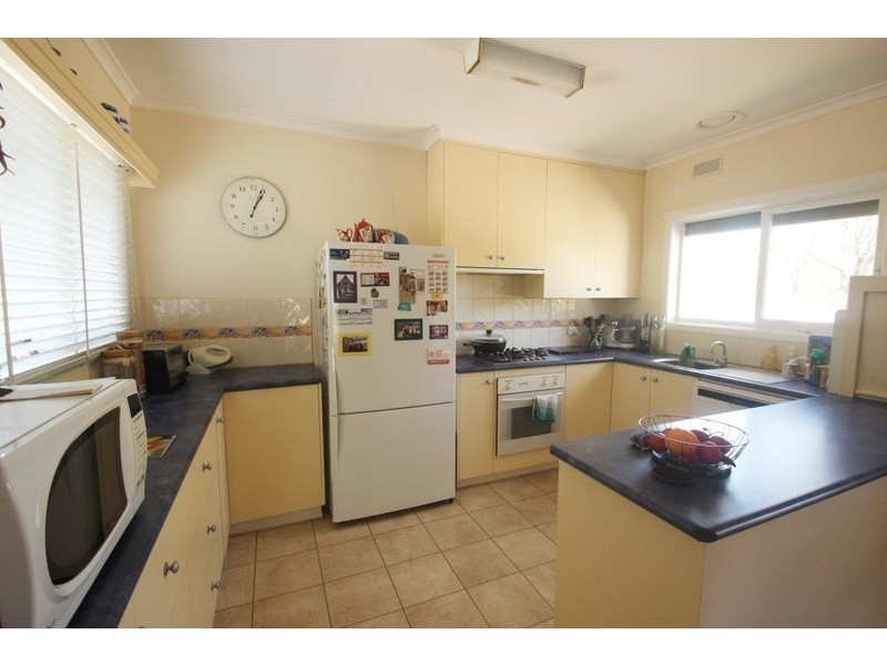 96  Field Street, Maryborough VIC 3465