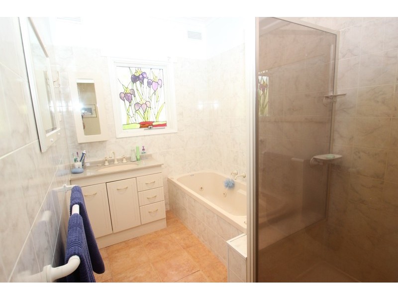 96  Field Street, Maryborough VIC 3465