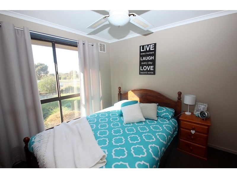 79 Simson Street, Carisbrook VIC 3464