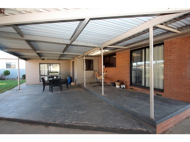 79 Simson Street, Carisbrook VIC 3464