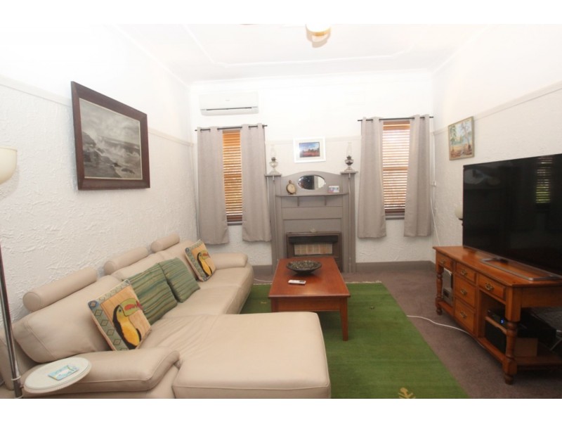 19 Hilton Street, Maryborough VIC 3465