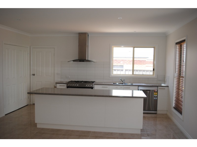 3 Ford Lane, Maryborough VIC 3465