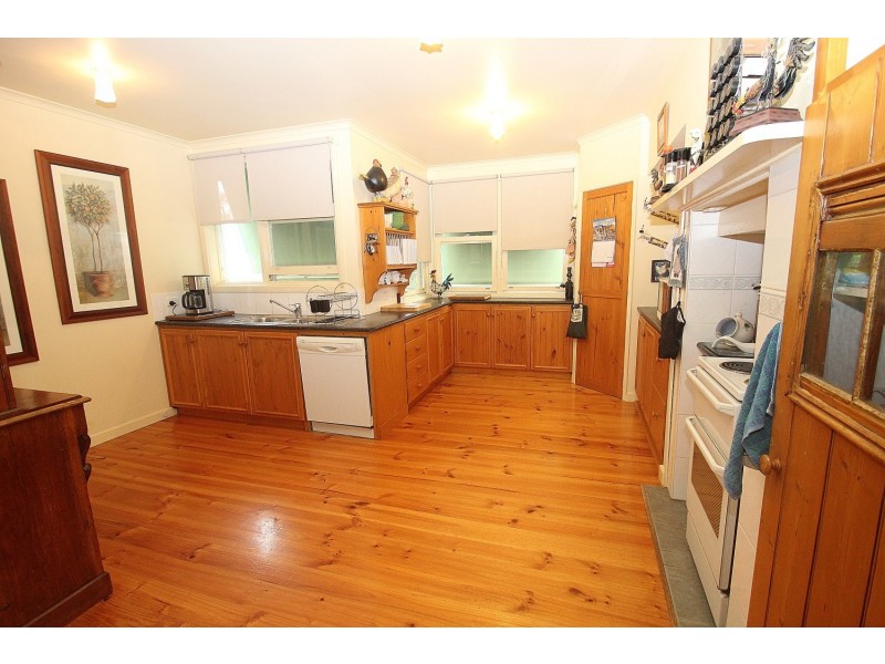 106 Burns Street, Maryborough VIC 3465