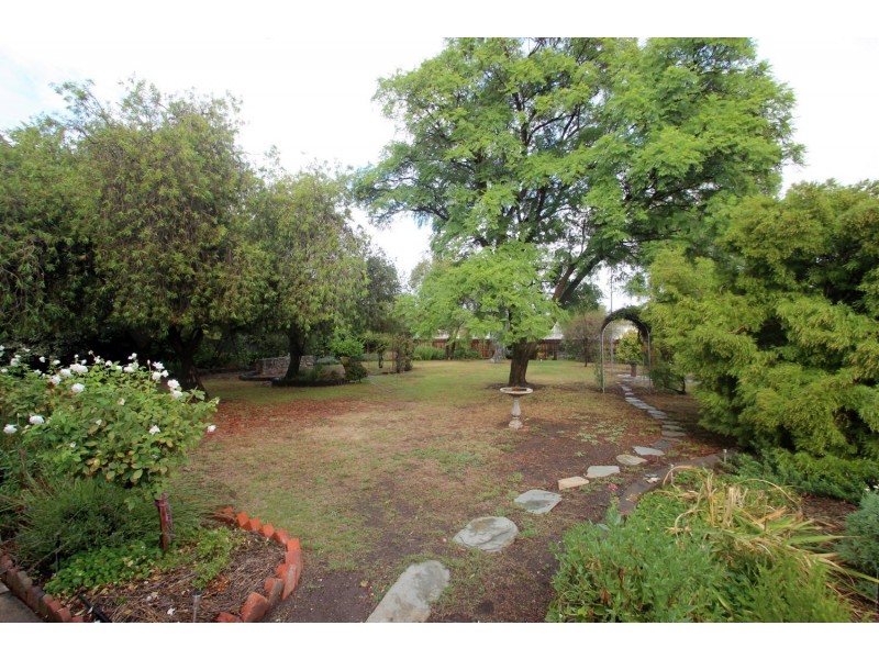 106 Burns Street, Maryborough VIC 3465