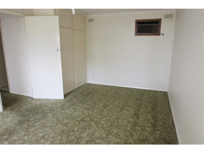 2/9 Holden Street, Maryborough VIC 3465