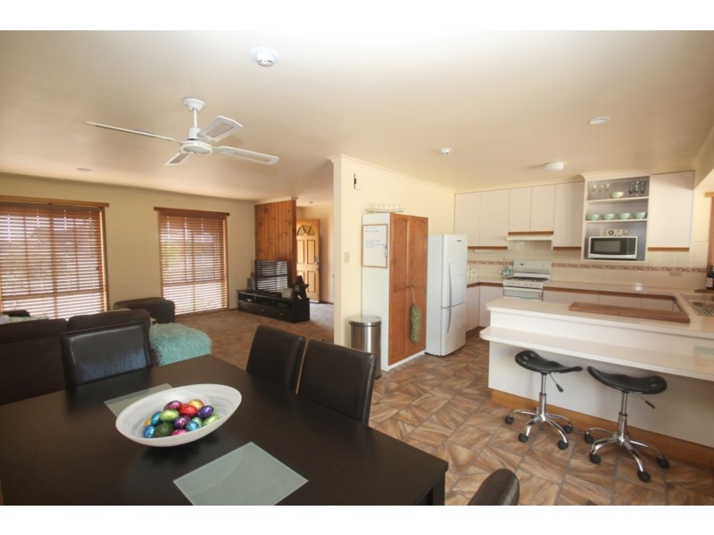 34 Grice Street, Carisbrook VIC 3464