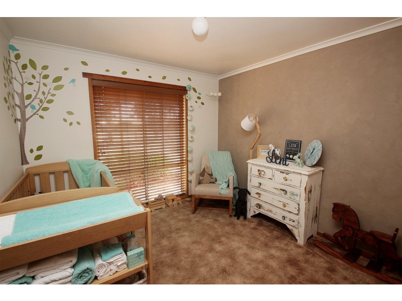 34 Grice Street, Carisbrook VIC 3464