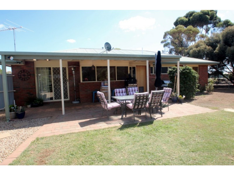 34 Grice Street, Carisbrook VIC 3464