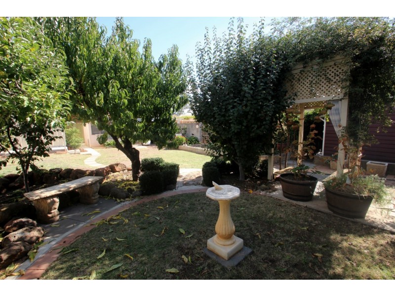 10 Napier Street, Maryborough VIC 3465