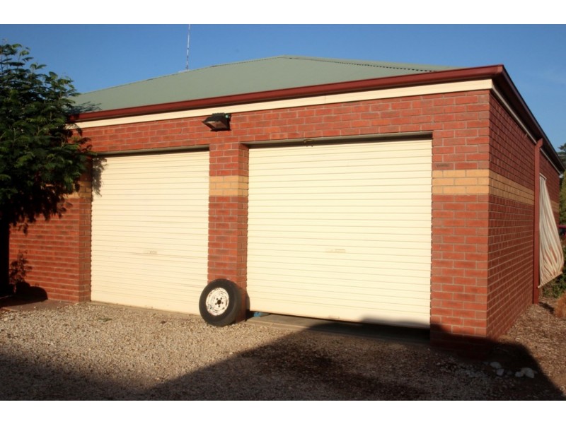 7 Baringhup Road, Carisbrook VIC 3464