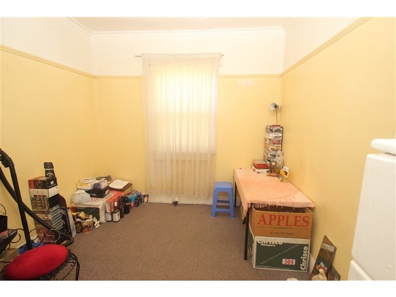 16 Majorca Road, Maryborough VIC 3465