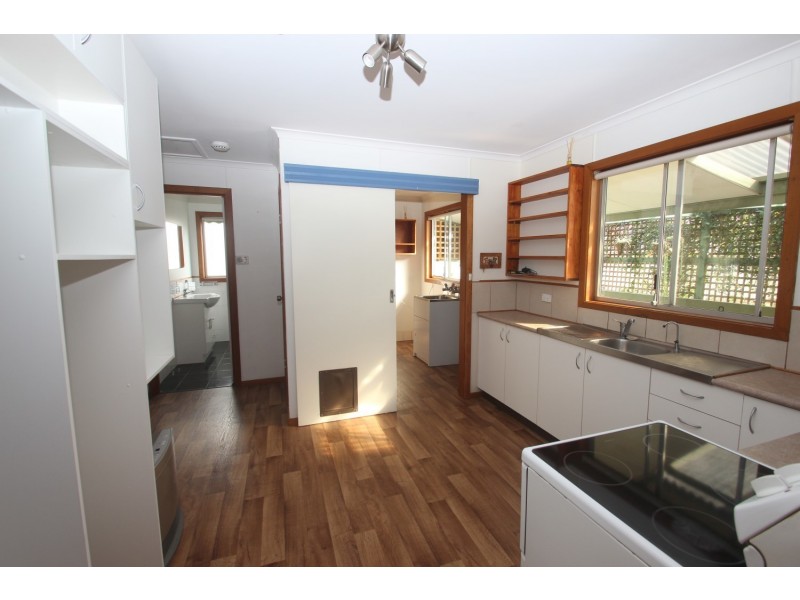 24 McKinnon Road, Dunolly VIC 3472