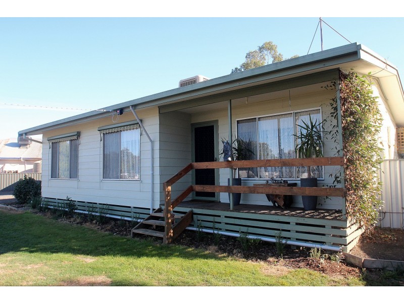 24 McKinnon Road, Dunolly VIC 3472