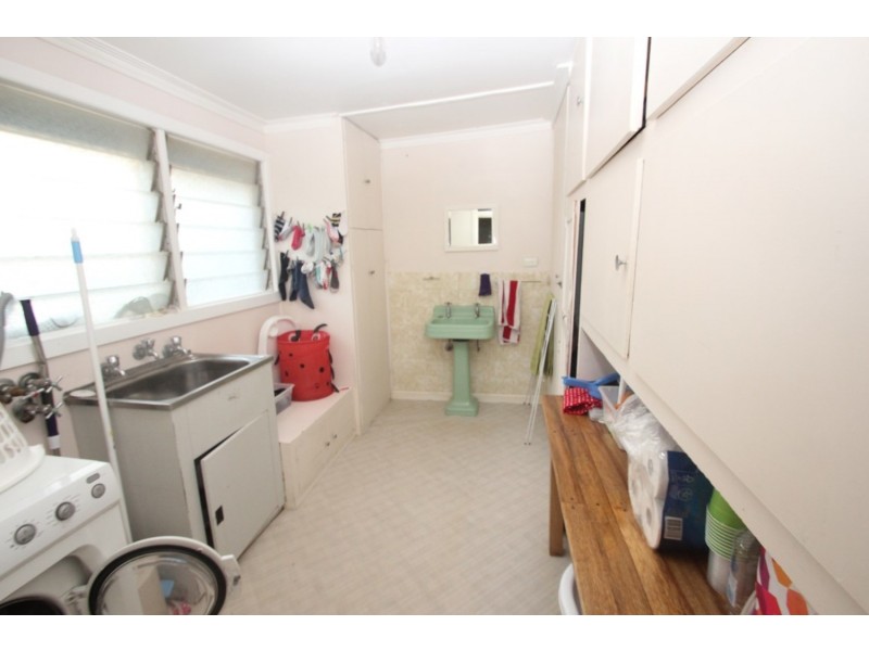 9 Pekin Road, Maryborough VIC 3465