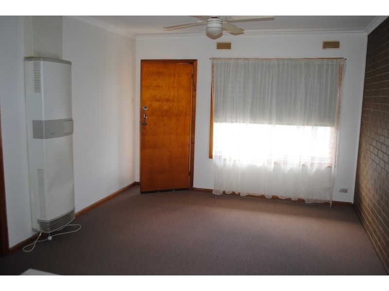 4/21 High Street, Maryborough VIC 3465