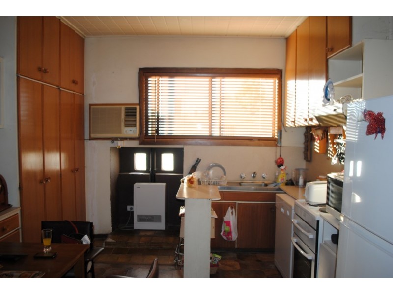 15 Brougham Street, Maryborough VIC 3465