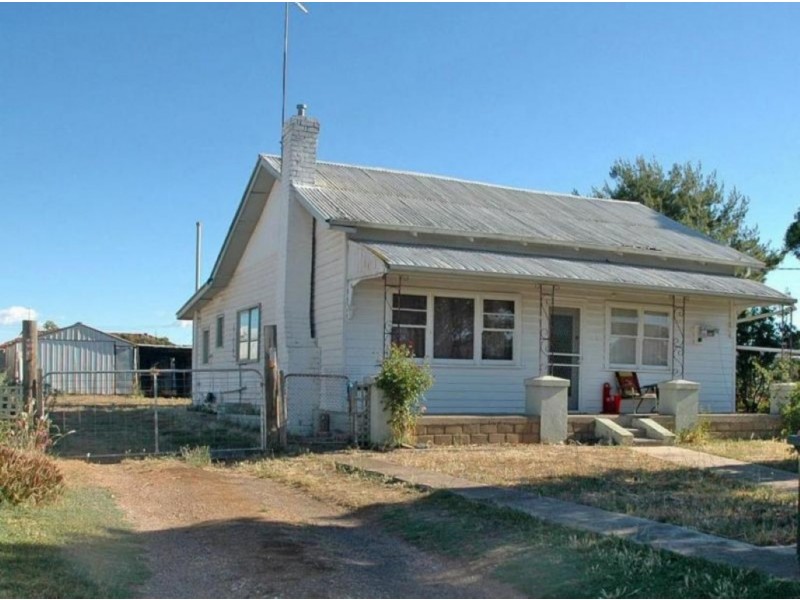 12 Casey Street, Maryborough VIC 3465