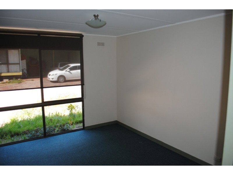 3/11-15 Mimosa Court, Maryborough VIC 3465