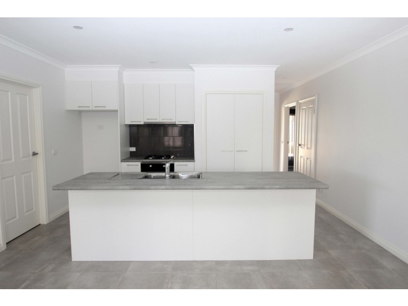 3/6 Lowery Court, Maryborough VIC 3465