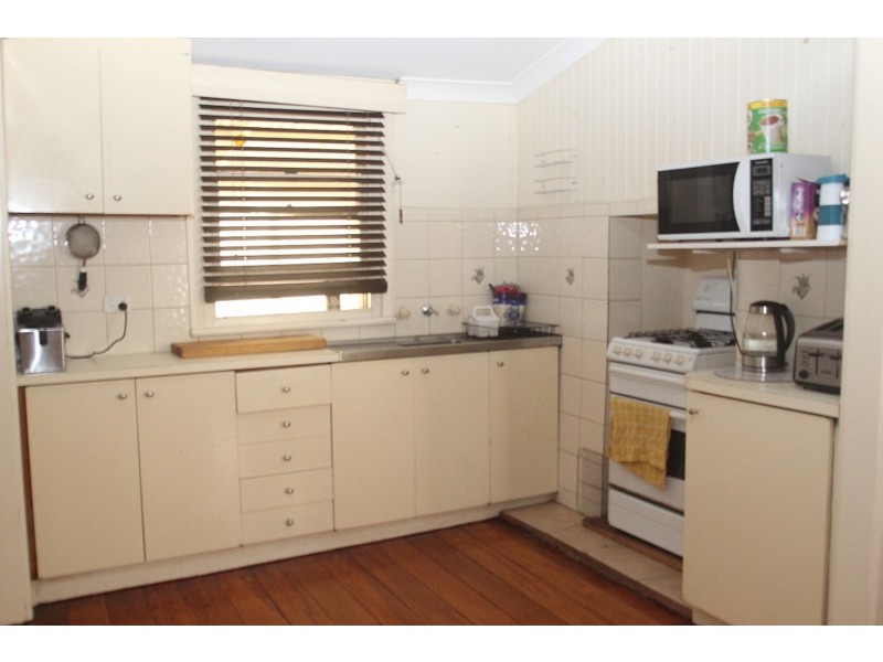 15 Sutton Road, Maryborough VIC 3465